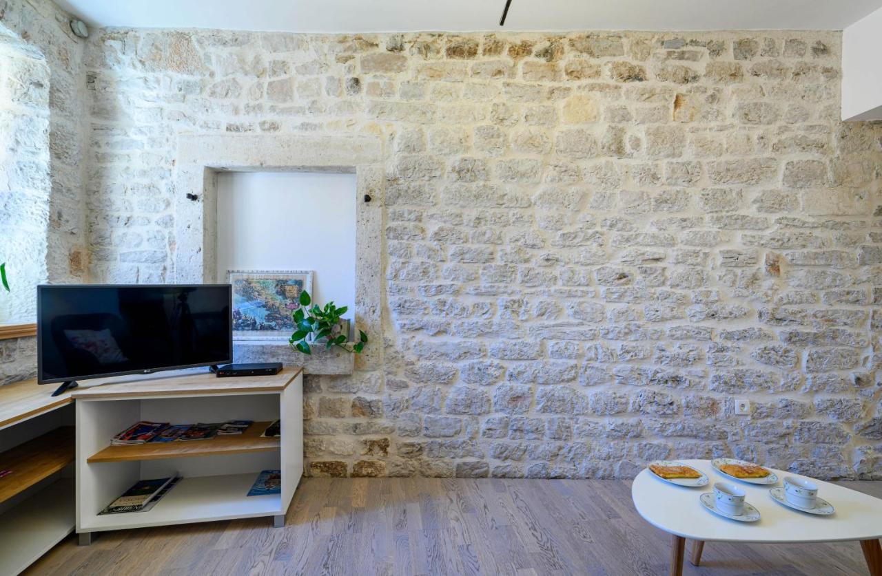 Apartments Festum Šibenik Esterno foto