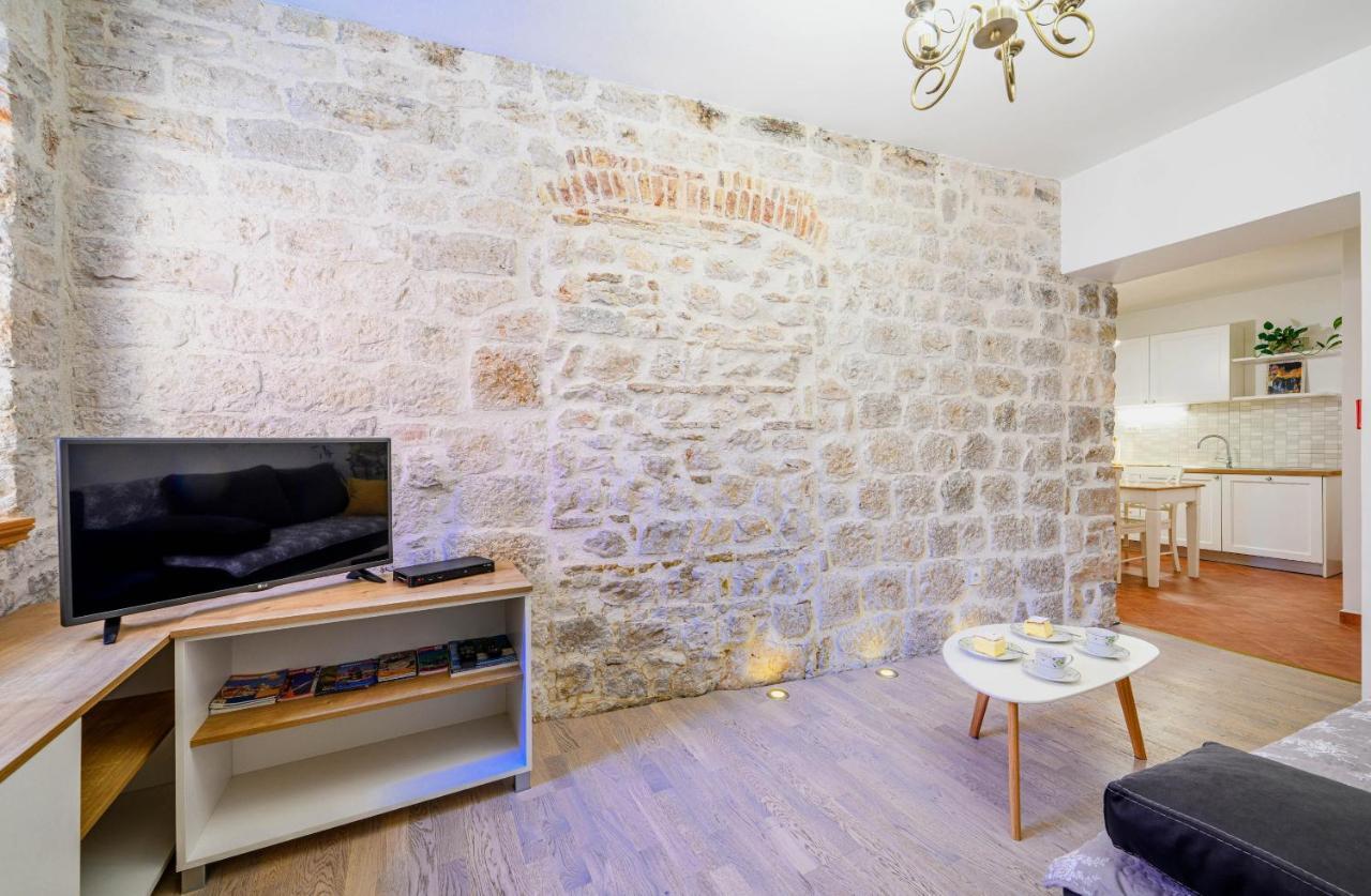 Apartments Festum Šibenik Esterno foto