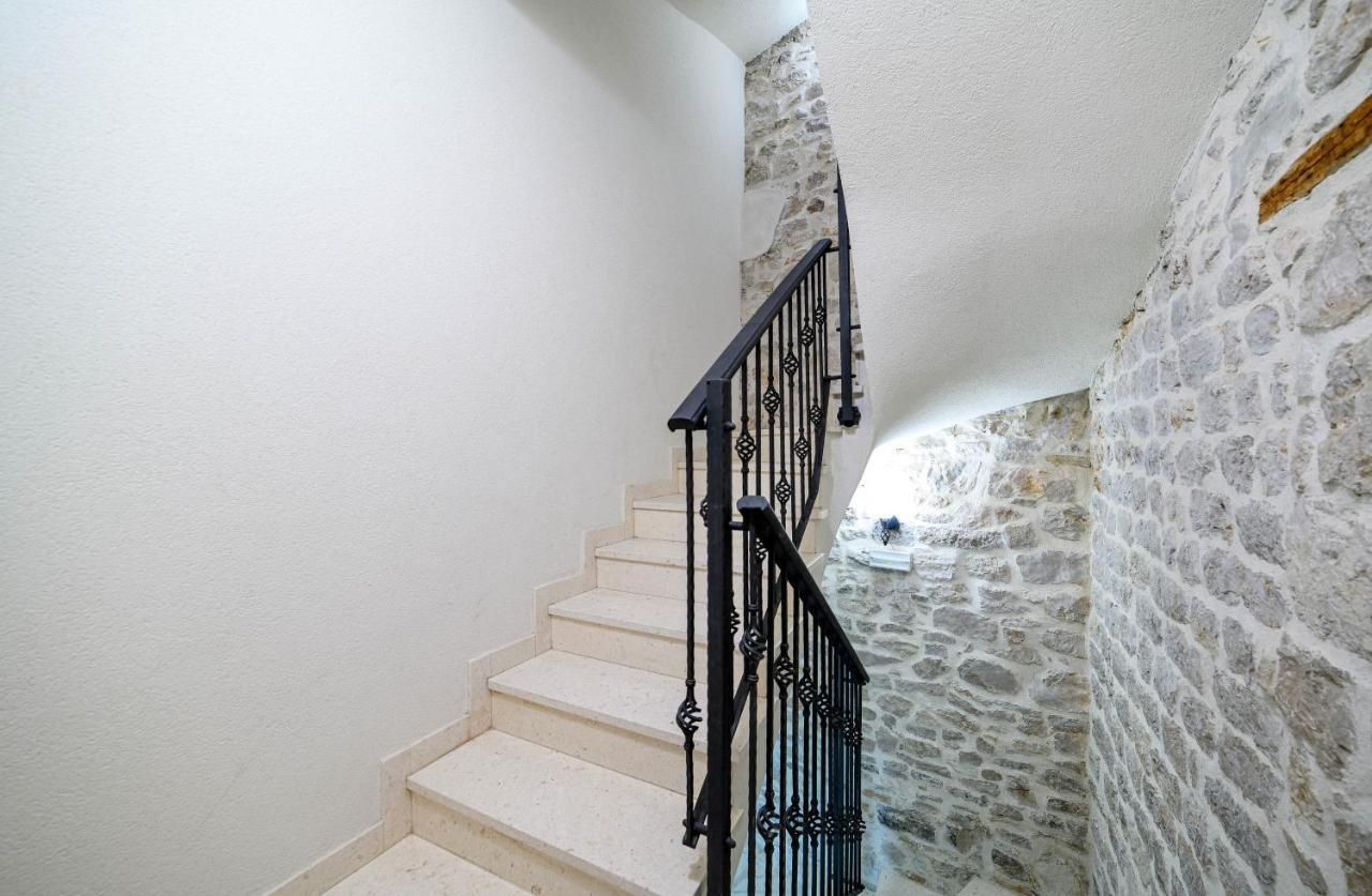 Apartments Festum Šibenik Esterno foto