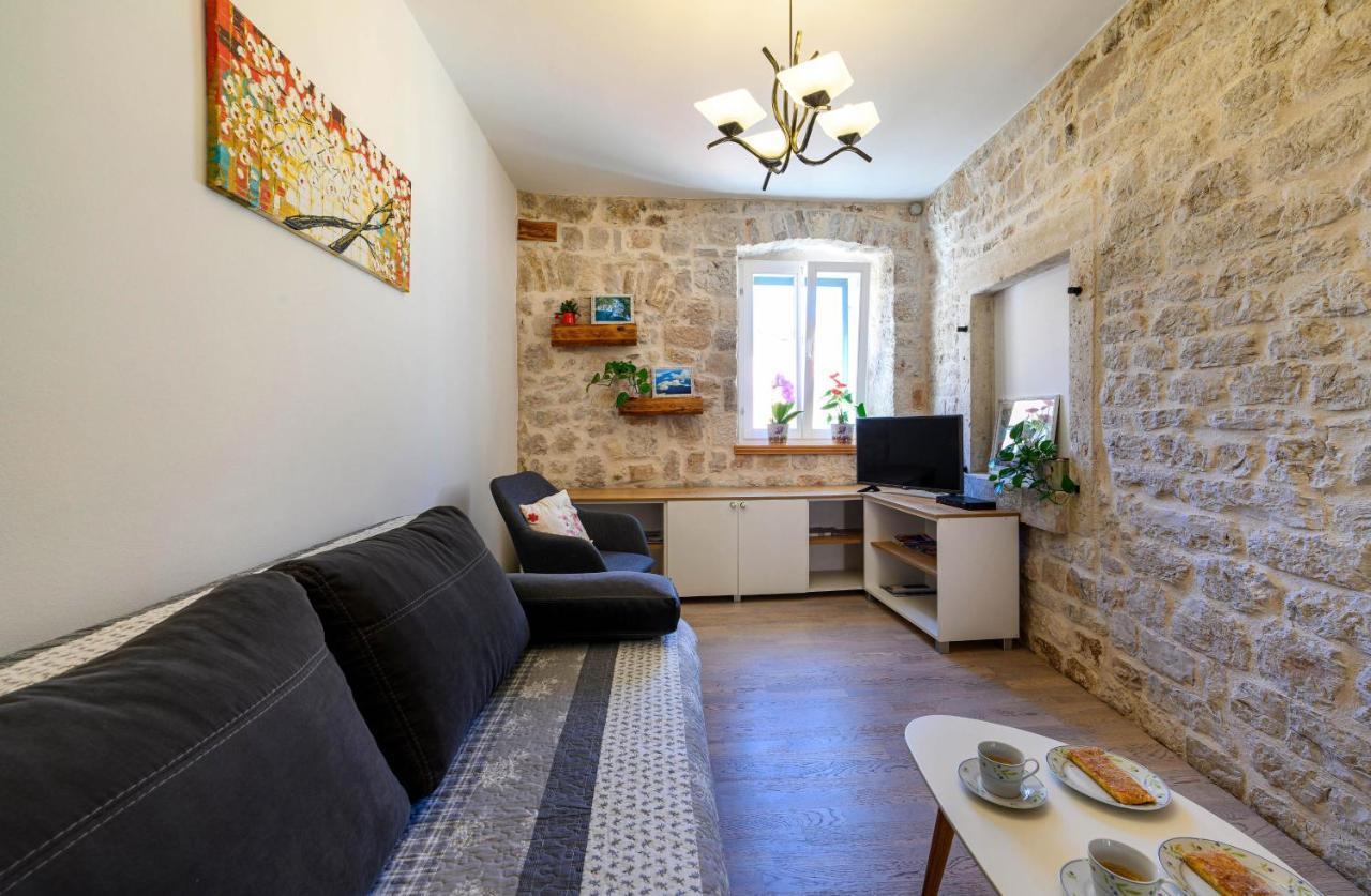 Apartments Festum Šibenik Esterno foto
